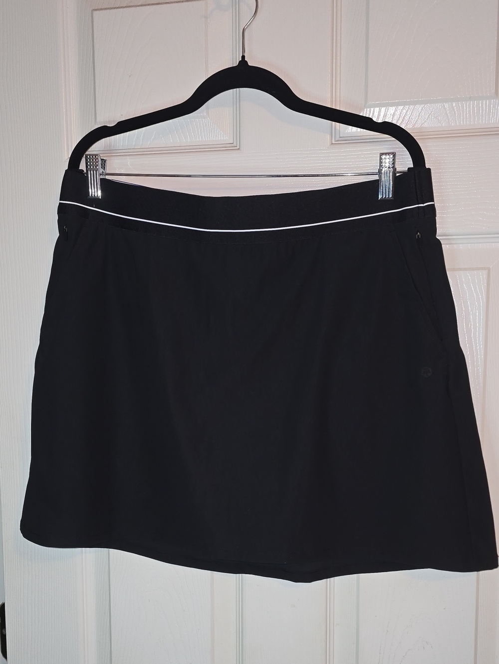Soybu Black Athletic‎ Skort with White Trim